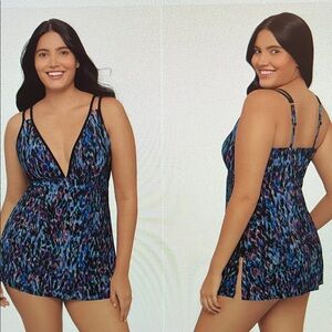 New! TrimShaper Tracey Adjustable Side-Tie Coverage Swimdress Size 10‎ NWT